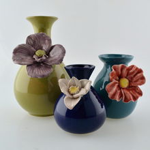 手捏匠心，花香滿屋 現(xiàn)代家居花瓶與手工花，饋贈(zèng)佳禮的藝術(shù)新篇